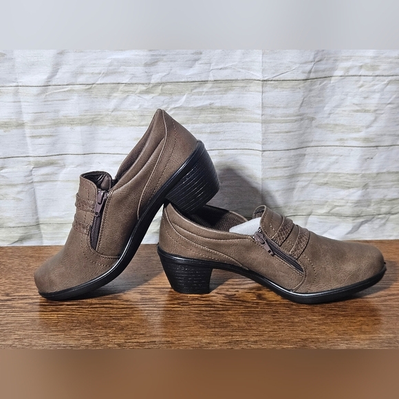 Easy Street Brown Women's Loafers with Strap Detail - Picture 9 of 9